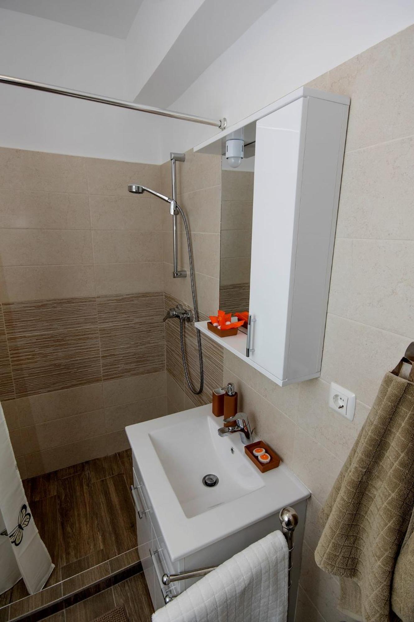 Apartment John With Parking Option Brasov